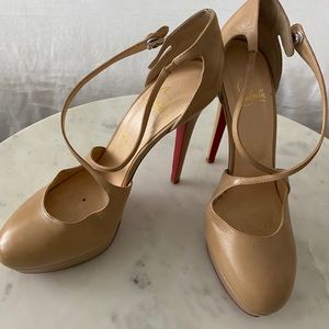 Christian Louboutin Nude Heels Sz 41